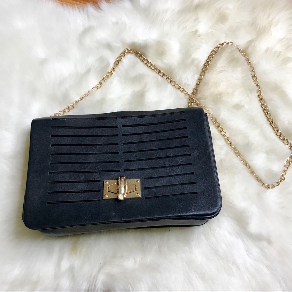 Black long chain purse
